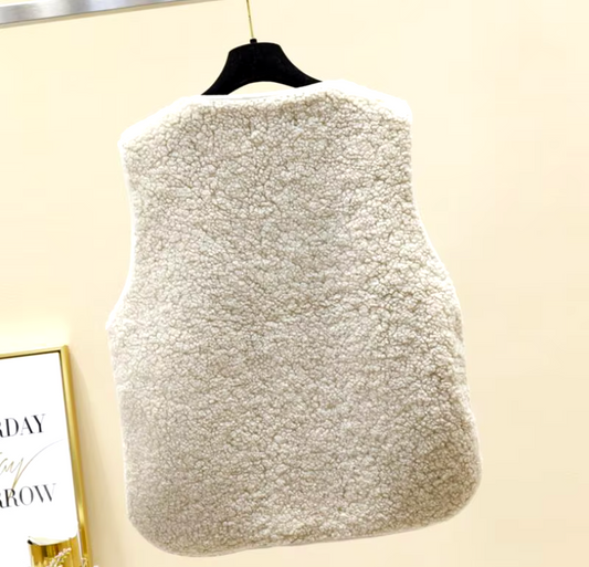 Silke Sherpa Fleece Vest