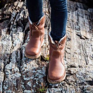 Amanda - Waterproof boots with wool lining