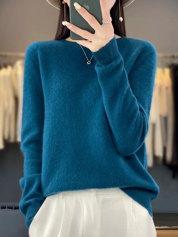 Ilka Classic Crew Neck Knit Sweater