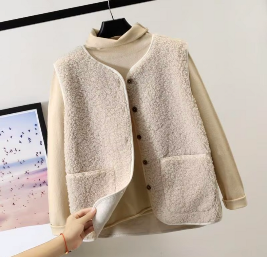 Maira Sherpa Fleece Vest with Pockets