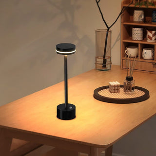 Glint - Table lamp