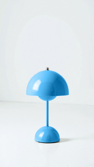 Veluce - Elegant table lamp