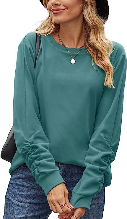 Quirina Classic Crew Neck Sweatshirt