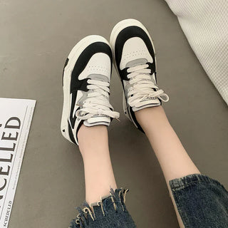 Myka - Trendy casual sneakers - Platform style