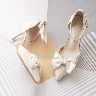 Erich - Pointed ankle strap heels - Bow tie detail