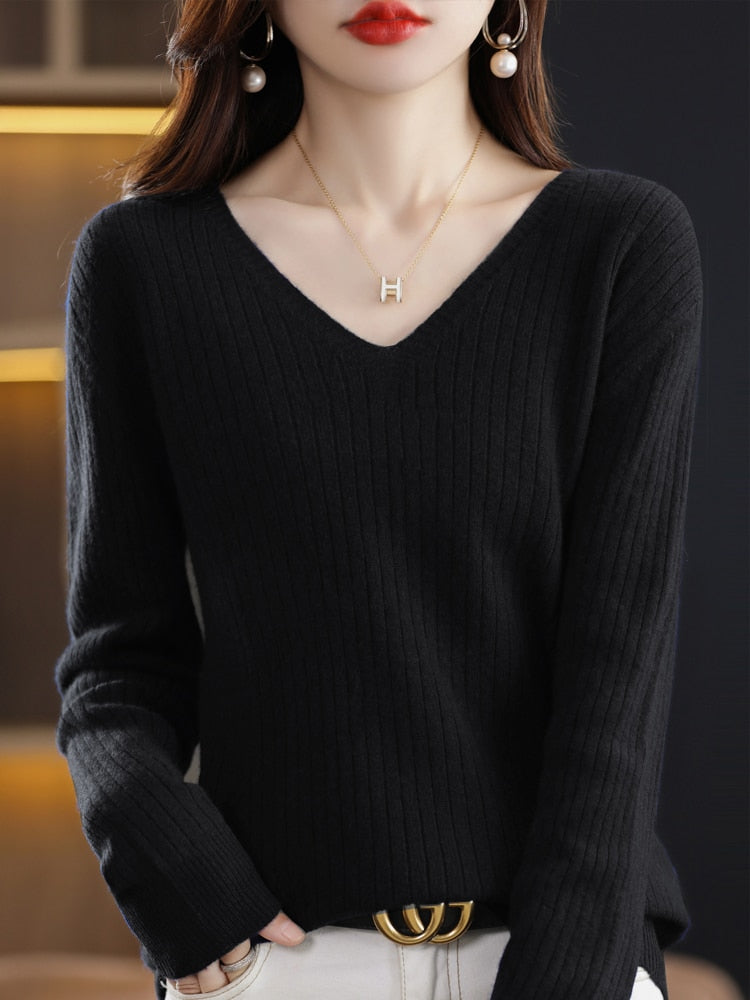 Jolien V Neck Patterned Knit Sweater