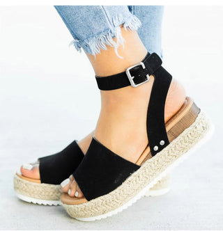 Elin - Platform flip-flops - Sandals