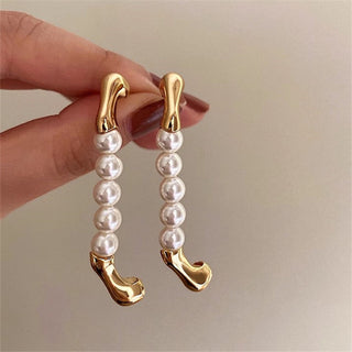 Micara - Pearl Curve - Earrings