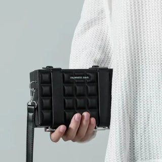 Blake - Box-shaped bag - Unisex crossbody