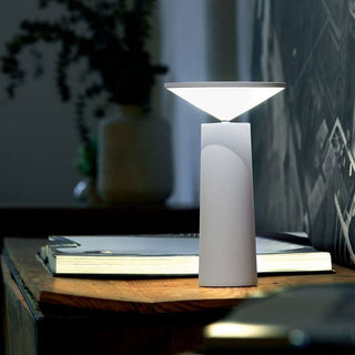 Nimbus - Swivelling table lamp