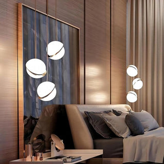 Brilla - Golden ceiling light