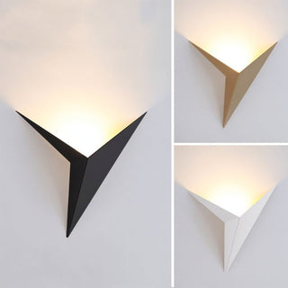 Glisten - Minimalist wall lamp