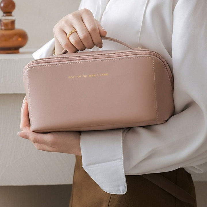 Thora Organizer Makeup Bag