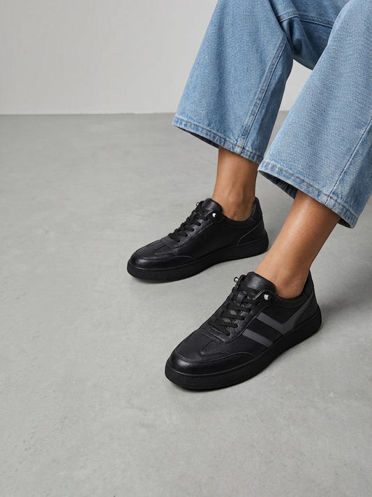 Zarelle Retro Striped Sneakers