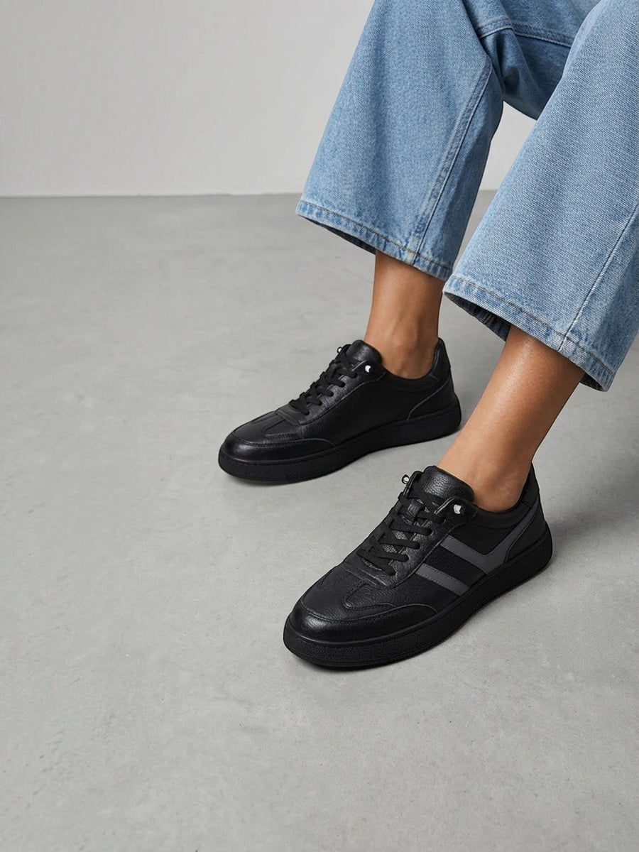 Zarelle Retro Striped Sneakers