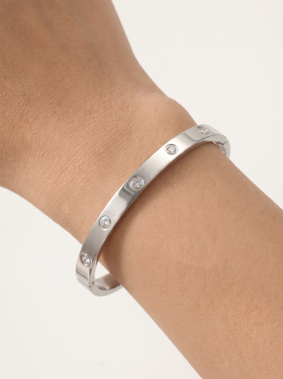Therese Crystal Stone Bangle