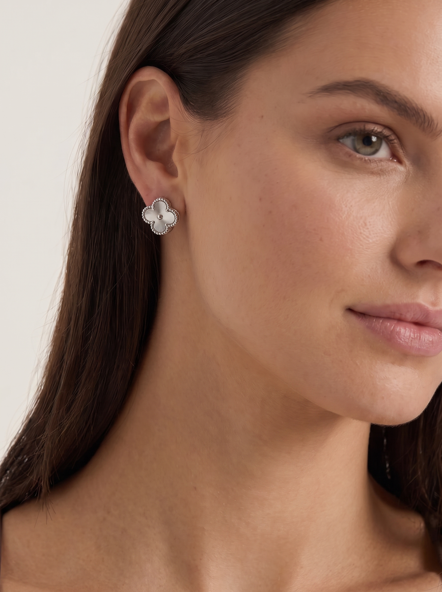 Leonore Beaded Edge Clover Earrings