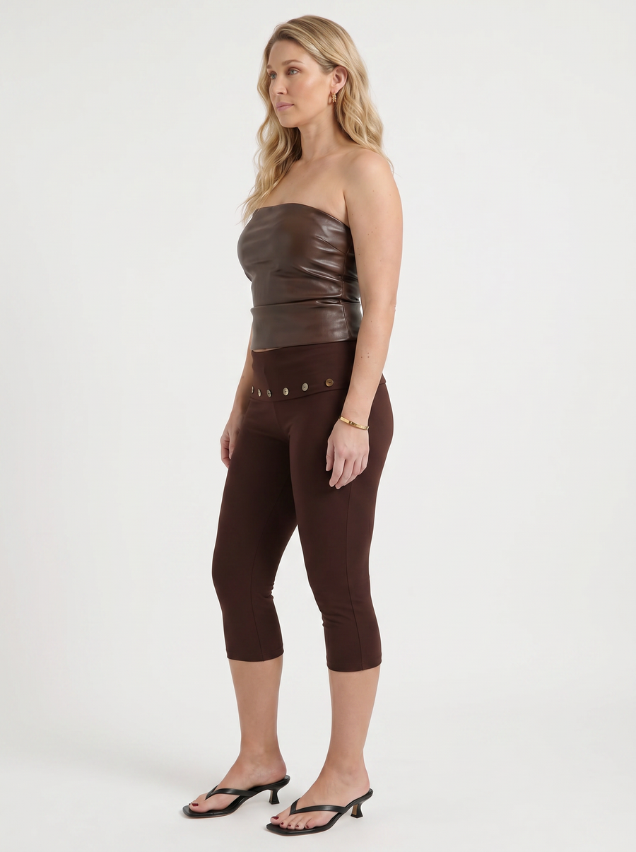 Chrissy Button Detail Capri Pants
