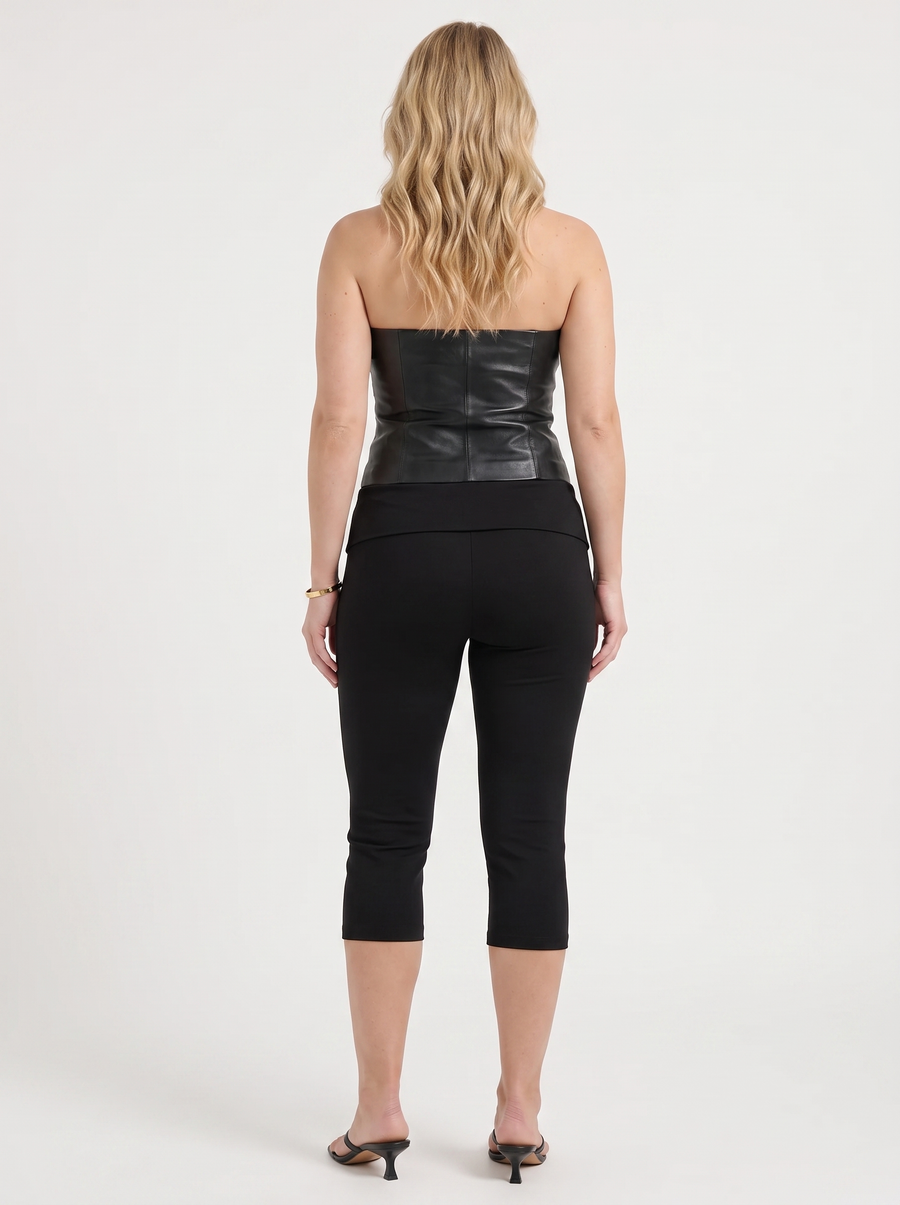 Chrissy Button Detail Capri Pants