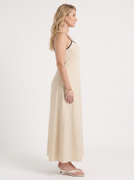 Malia Contrast Piping Maxi Dress with Slit