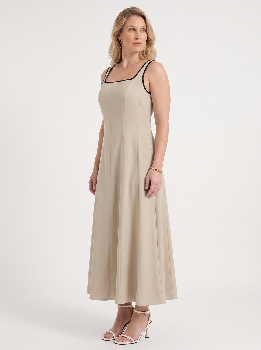 Gella Contrast Piping Square Neck Maxi Dress