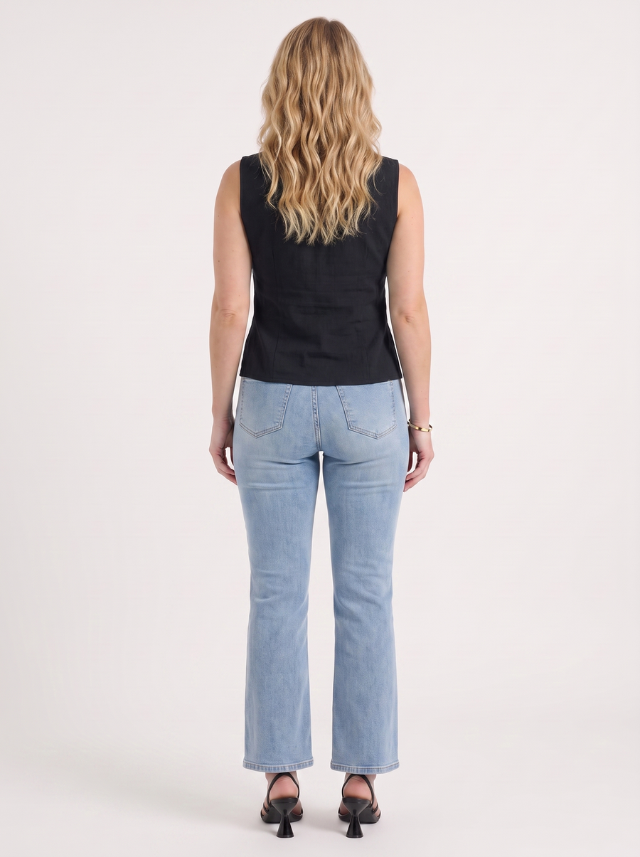 Sky Triple Bow Front Top