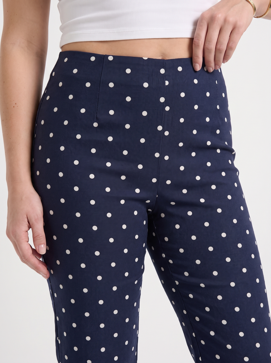 Jill Bow Detail Capri Pants