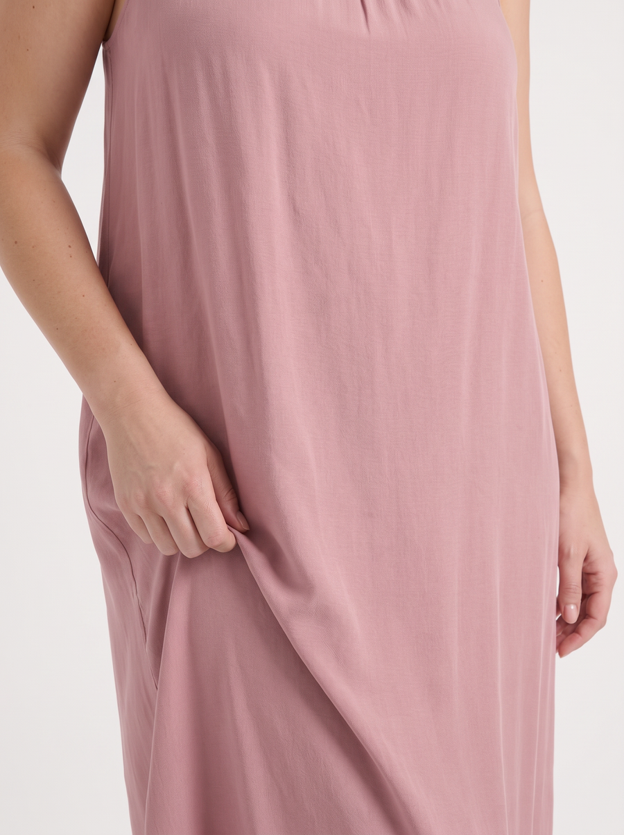 Darcy Ruched Neck Loose Maxi Dress