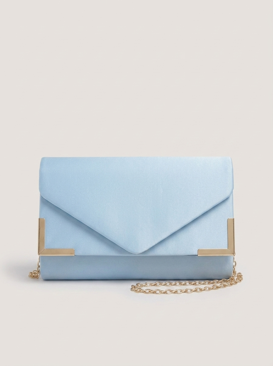 Envelope Clutch mit Kettenriemen - Baby Blue - Front