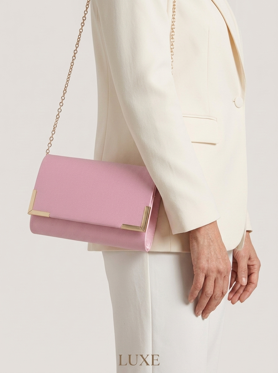 Envelope Clutch mit Kettenriemen - Pink - Model