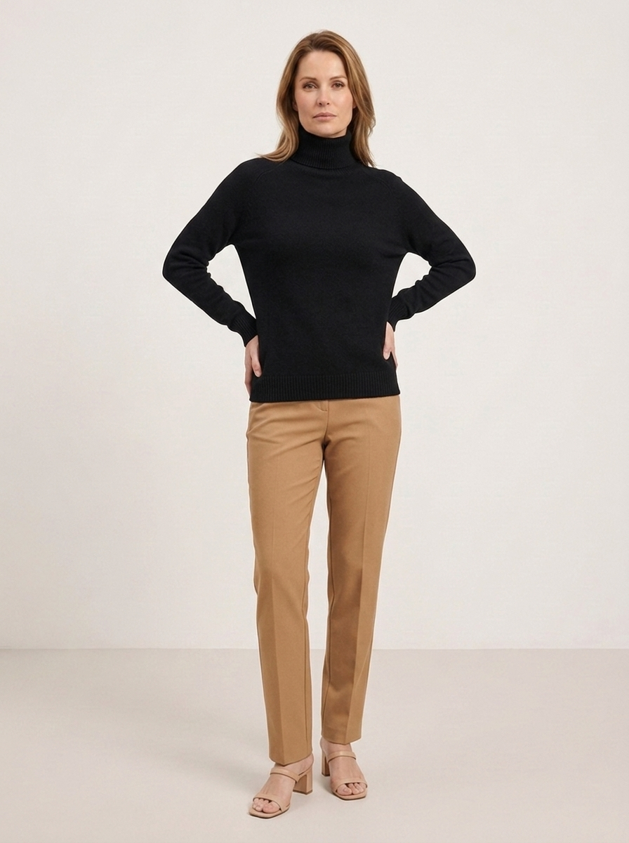Camilla Rollkragenpullover - Schwarz - Vorderansicht