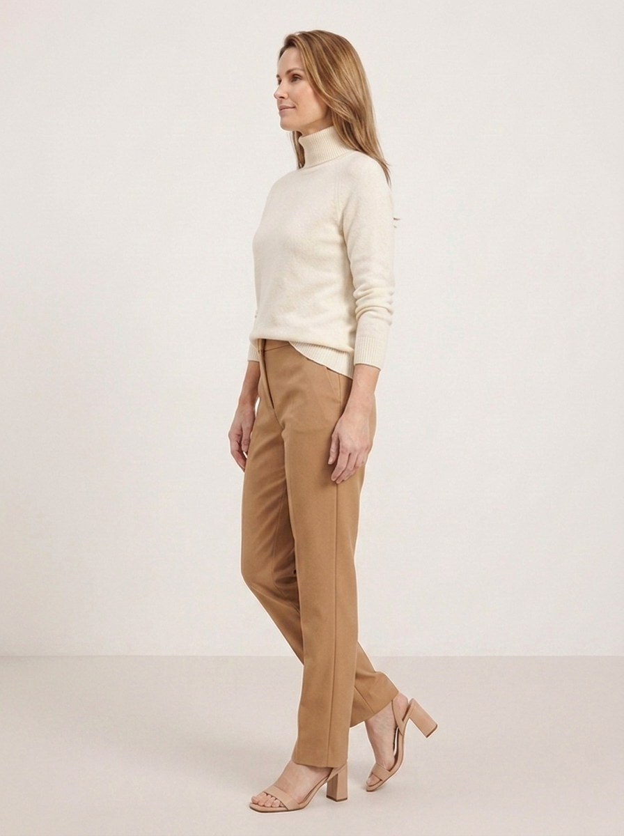 Camilla Rollkragenpullover - Weiss - Seitenansicht