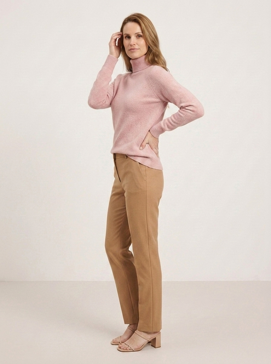 Camilla Rollkragenpullover - Rosa - Seitenansicht