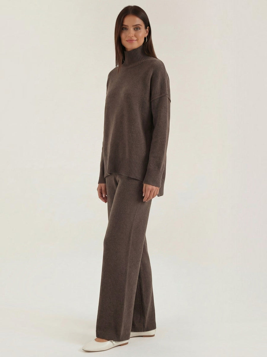 Jean Turtleneck Sweater and Knit Pants Set
