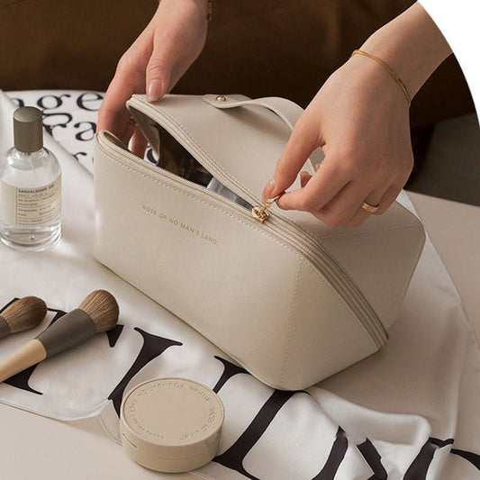 Thora Organizer Makeup Bag
